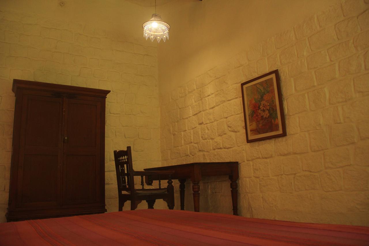 Isai Ambalam Guest House Pondicherry Exterior foto