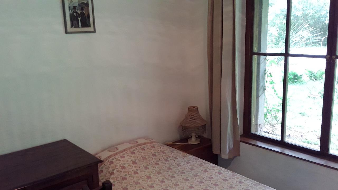 Isai Ambalam Guest House Pondicherry Exterior foto