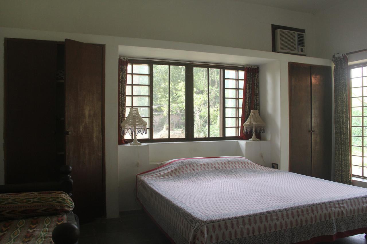Isai Ambalam Guest House Pondicherry Exterior foto