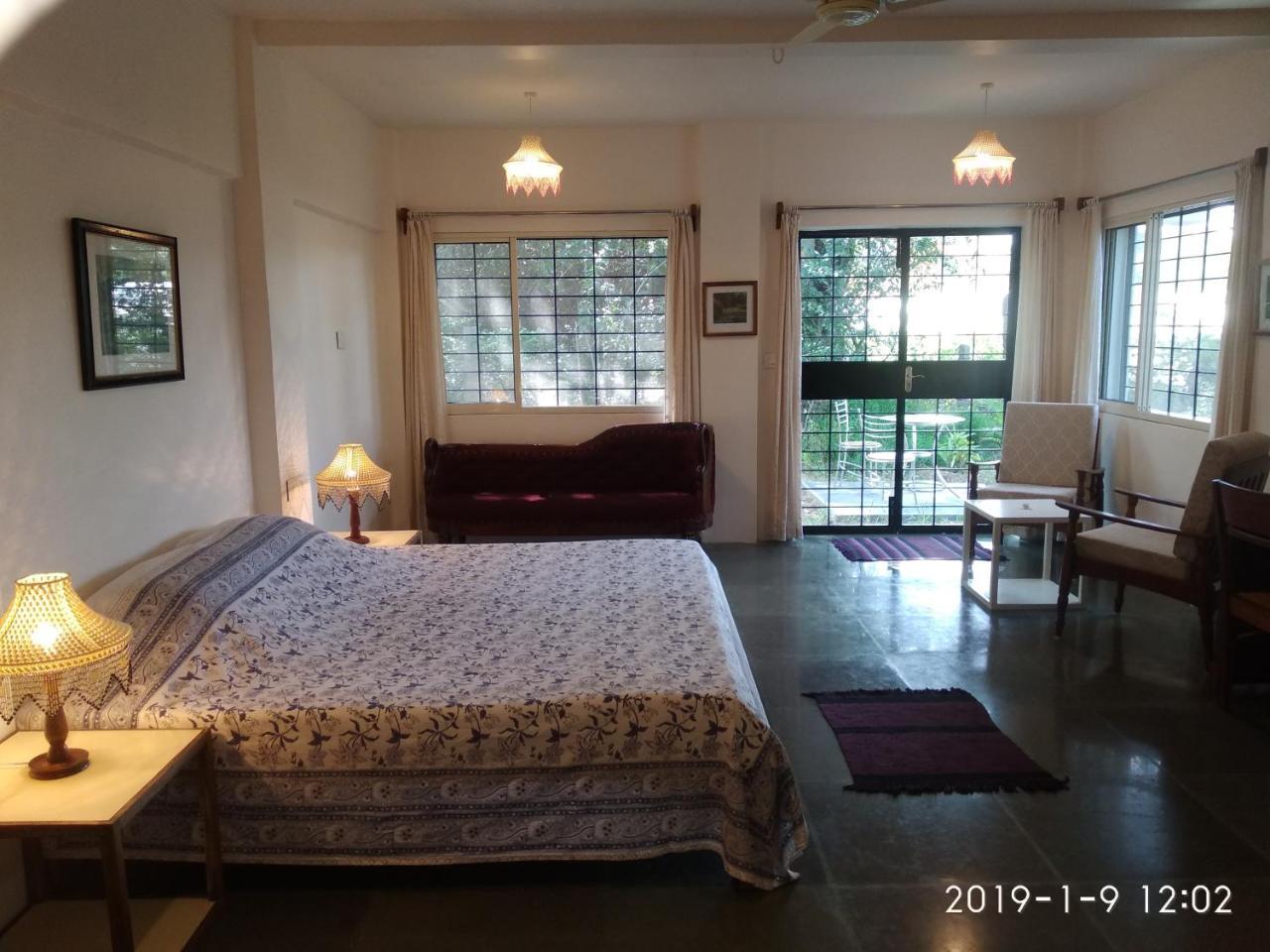Isai Ambalam Guest House Pondicherry Exterior foto