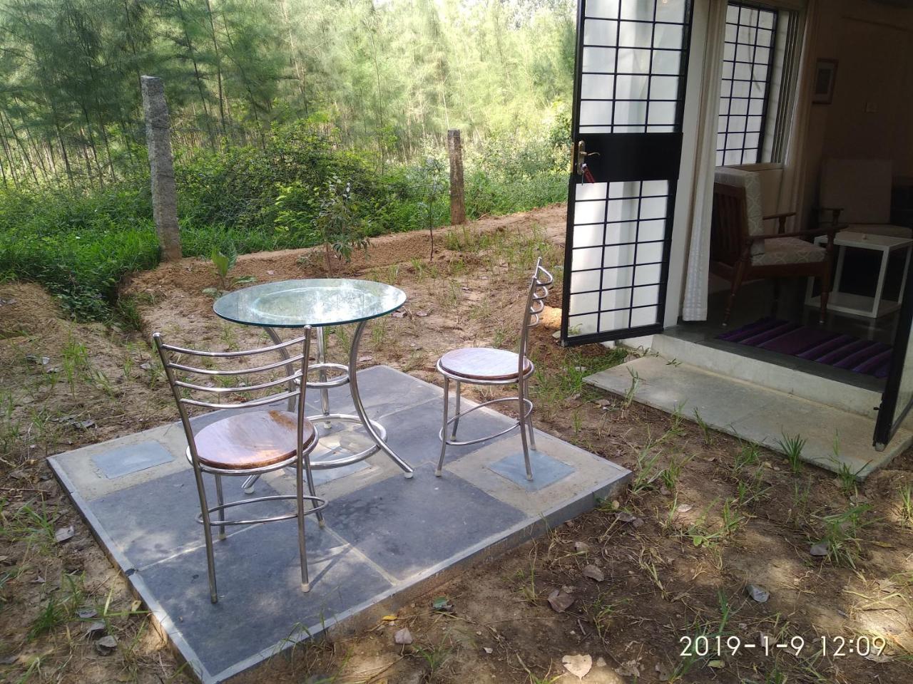 Isai Ambalam Guest House Pondicherry Exterior foto